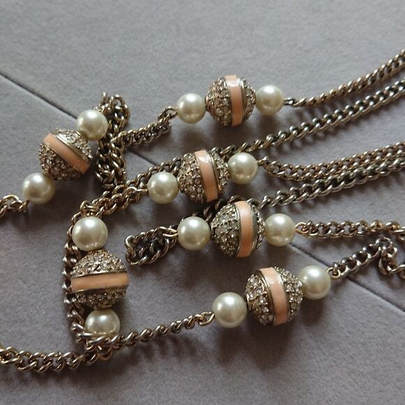 J. Crew faux pearl peach pave gold tone necklace - Picture 2 of 9